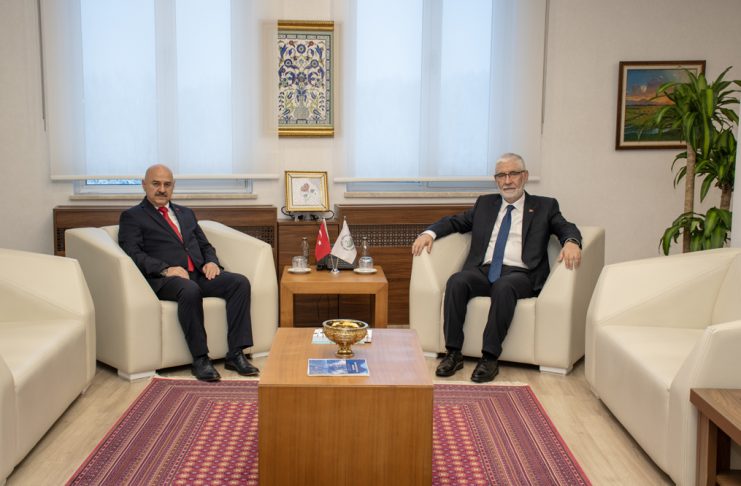 Düzce Üniversitesi Rektörü Prof. Dr. Nedim Sözbir’den Rektörümüze ziyaret