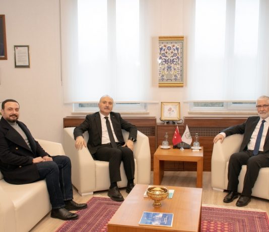 Doğu Marmara Kalkınma Ajansı (MARKA) Genel Sekreteri Mustafa Çöpoğlu’ndan Rektörümüze ziyaret