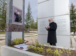 Rektörümüz Merhum İzzet Baysal’ın kabrini ziyaret etti