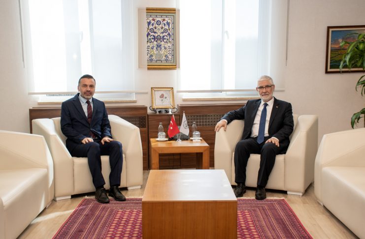 İl Kültür ve Turizm Müdüründen Rektörümüze ziyaret