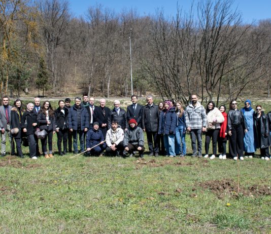 Üniversitemize meyve bahçesi kuruldu