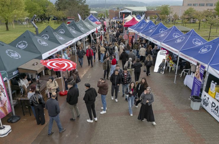 Üniversitemizde Bahar Festivali coşkusu yaşandı