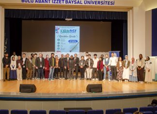 BAİBÜ BaharFest 2026 İlk Gününde Renkli Görüntülere Sahne Oldu