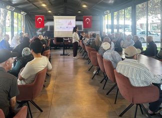 Üniversitemiz Öğretim Üyesinden Huzurevi Sakinlerine “Dijital Dünyada Güvenli Adımlar” Eğitimi