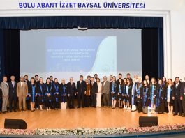 2025-2026 Eğitim-Öğretim Yılı Mezuniyet ve İzzet Baysal Vakfı Ödül Töreni yapıldı