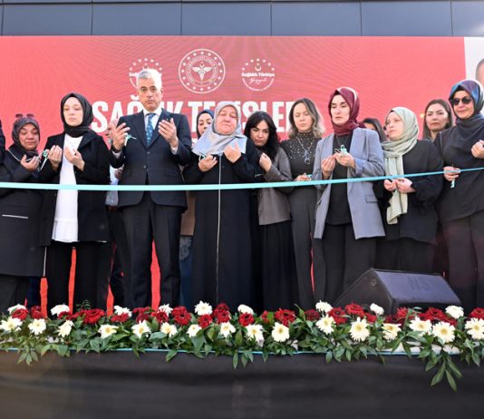 Rektör Yiğit, Rümeysa Gültekin adına yaptırılan hemodiyaliz merkezinin açılışına katıldı