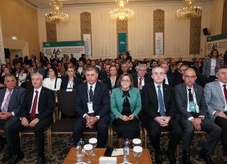 Üniversitemiz Gaziantep’teki Sağlıklı Kentler Buluşmasında Temsil Edildi ve Yerel Yönetimlere Sosyal Pazarlama Alanında İş Birliği Önerisi Sunuldu
